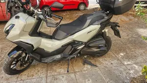 Honda ADV 350 (2022 - 24)  (2)