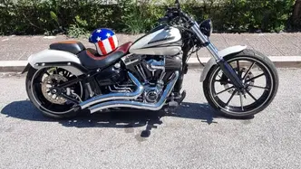 Harley-Davidson 1690 Breakout (2013 - 17) - FXSB usata