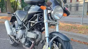 Ducati Monster 620 Dark (2003 - 06)  (3)