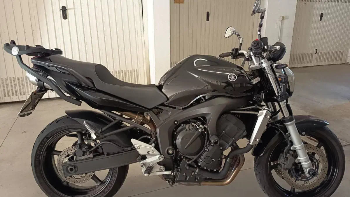 Yamaha FZ6 (2004 - 07)  (16)