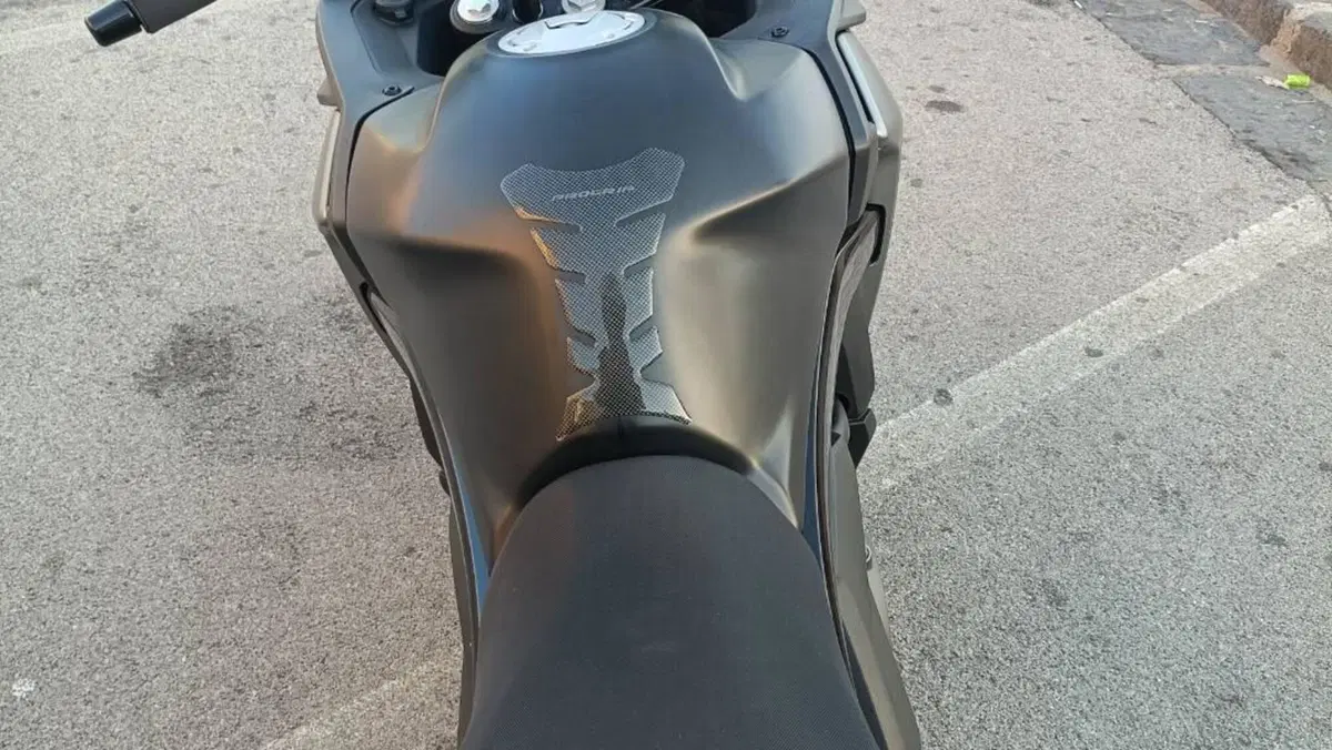 CFMOTO 650GT (2021 - 26)  (3)