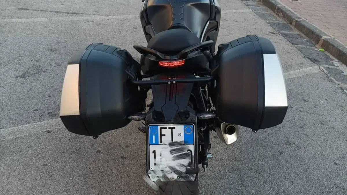 CFMOTO 650GT (2021 - 26)  (5)