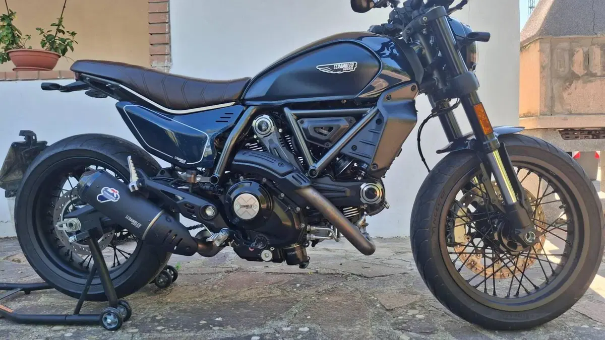 Ducati Scrambler 800 Nightshift (2025 - 26)  (2)