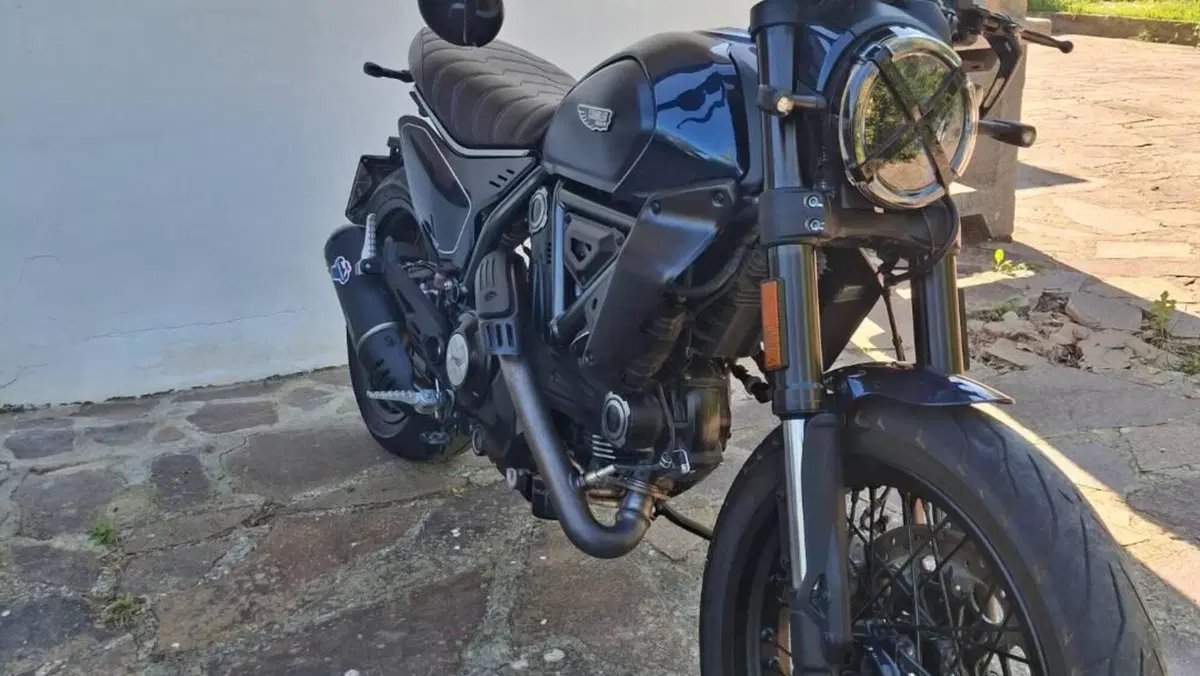 Ducati Scrambler 800 Nightshift (2025 - 26)  (4)
