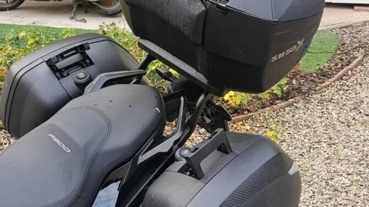 Bmw F 900 R (2021 - 24)  (7)