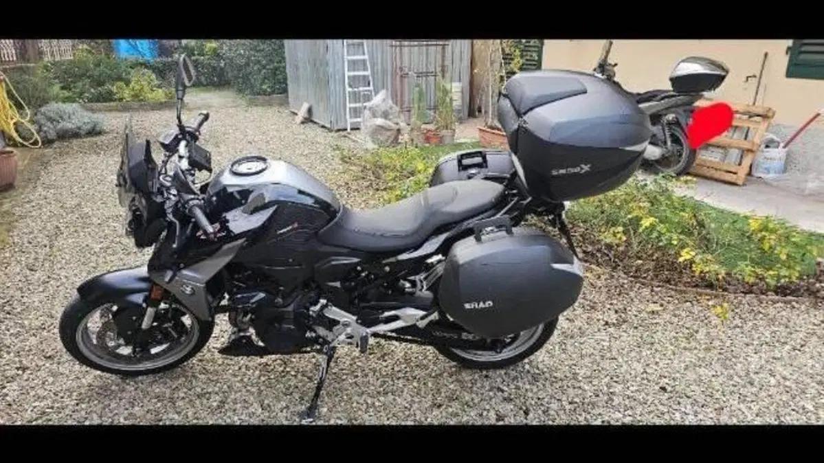 Bmw F 900 R (2021 - 24)  (9)