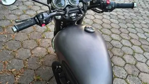 Triumph Bonneville T120 Black (2017 - 20)  (5)