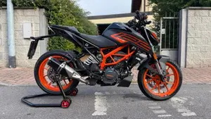 KTM 125 Duke (2021 - 23)  (2)
