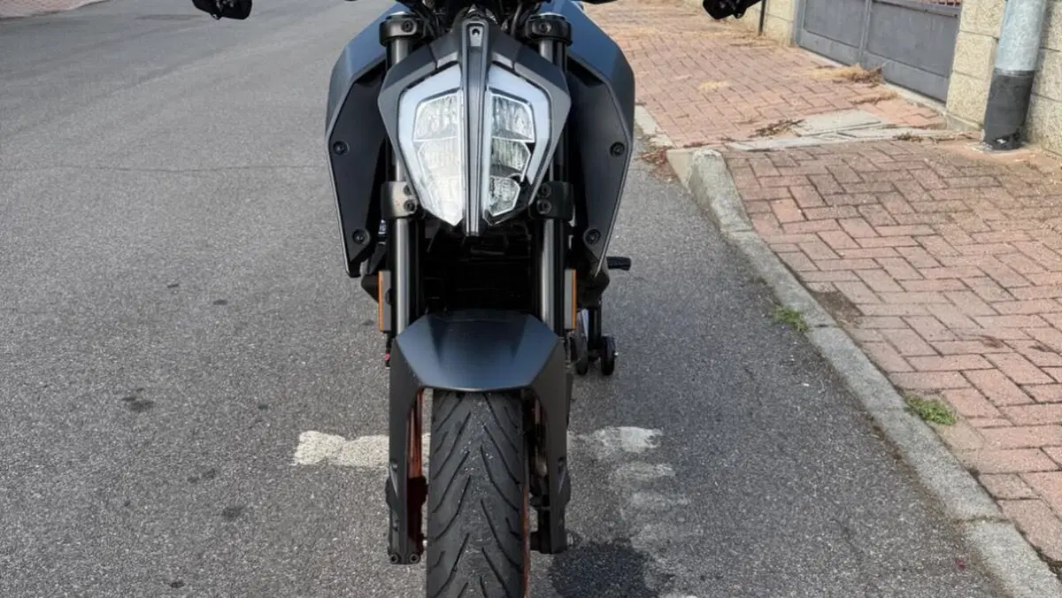 KTM 125 Duke (2021 - 23)  (3)
