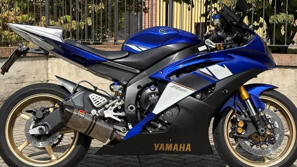 Yamaha YZF R6 (2008 - 09)  (6)