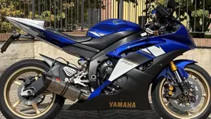 Yamaha YZF R6 (2008 - 09)  (6)
