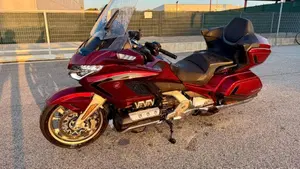 Honda GL 1800 Gold Wing Tour (2025 - 26)  (2)