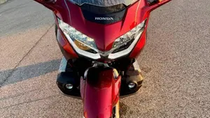 Honda GL 1800 Gold Wing Tour (2025 - 26)  (3)