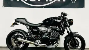 Triumph Legend TT 900 (1998 - 02) 