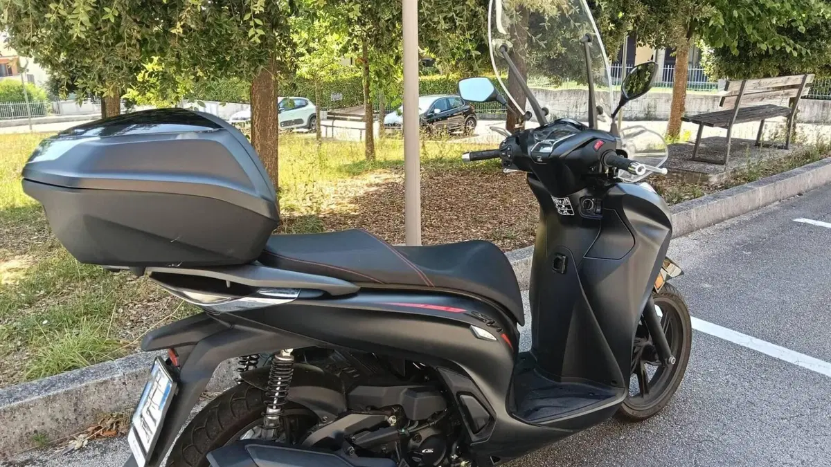 Honda SH 350i Sport (2025 - 26) 