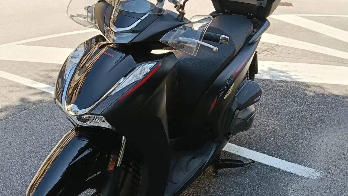 Honda SH 350i Sport (2025 - 26)  (2)