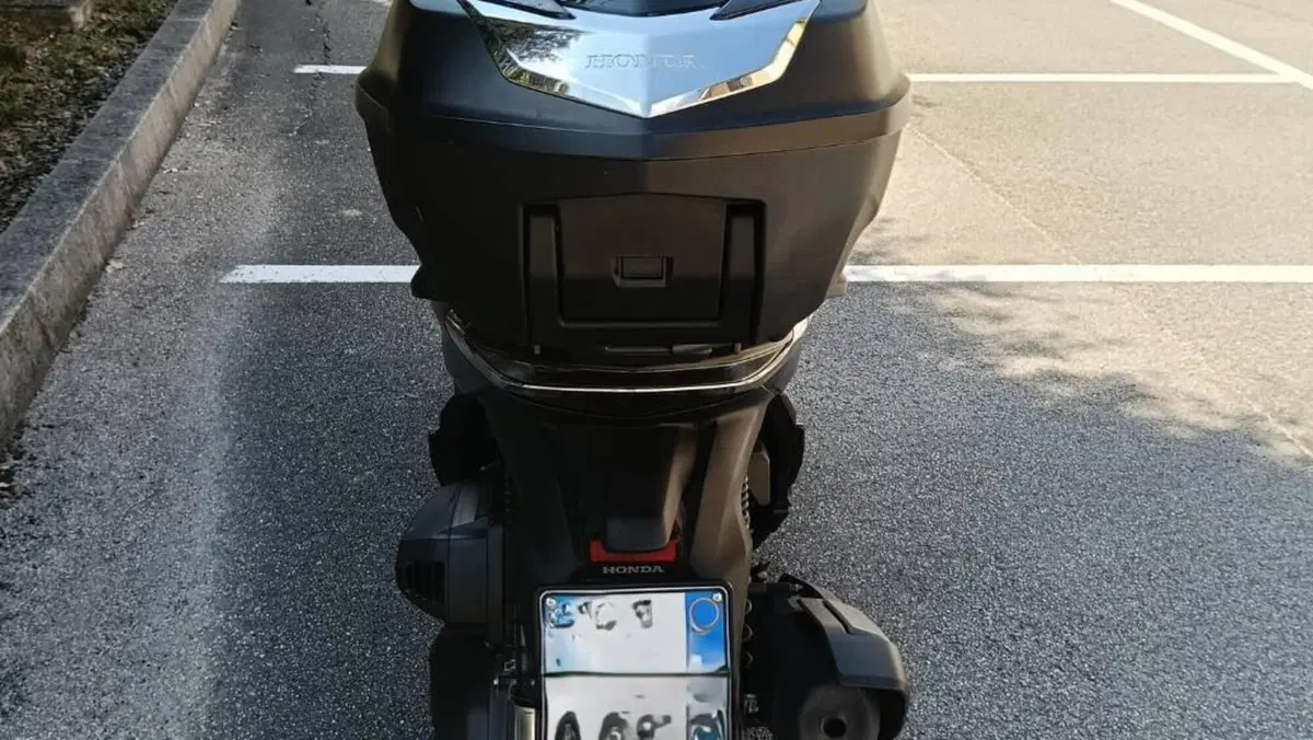Honda SH 350i Sport (2025 - 26)  (7)
