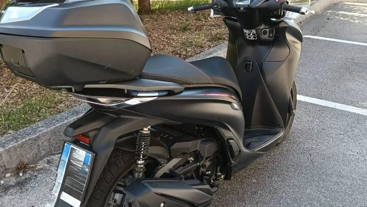 Honda SH 350i Sport (2025 - 26)  (8)