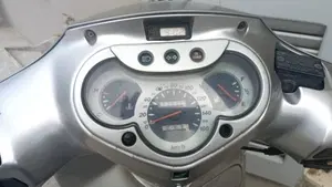 Honda SH 150 (2000 - 06)  (4)