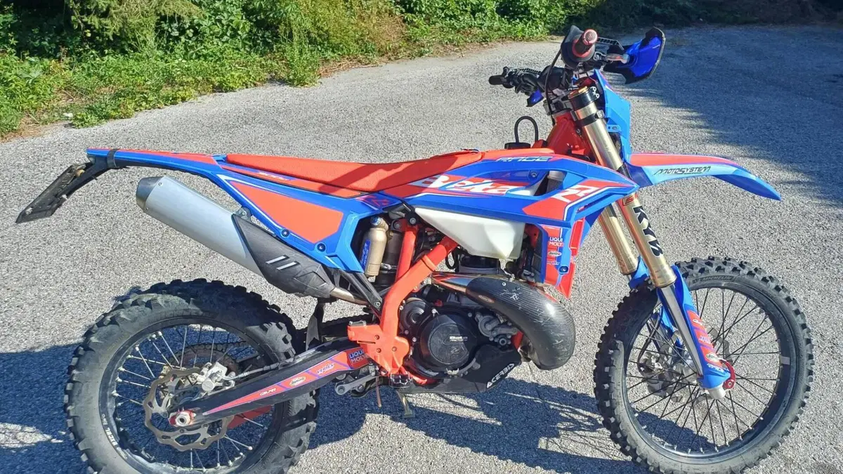 Betamotor RR 300 2T Enduro Race (2026)  (8)