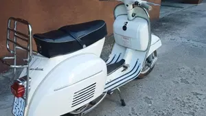 Vespa   (2)