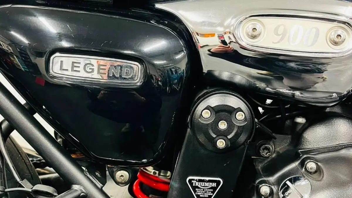 Triumph Legend TT 900 (1998 - 02)  (12)