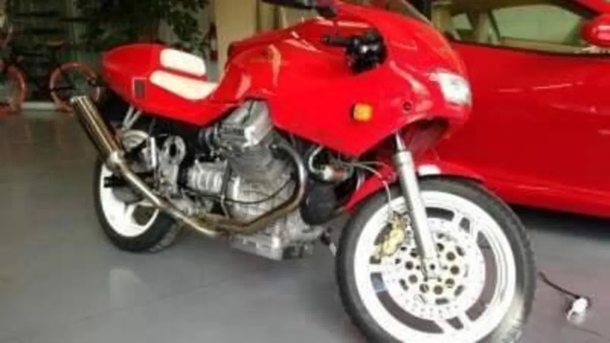Moto Guzzi Daytona 1000 i.e. (1992 - 95)  (4)