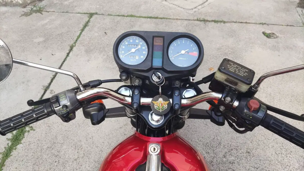 Honda   (12)