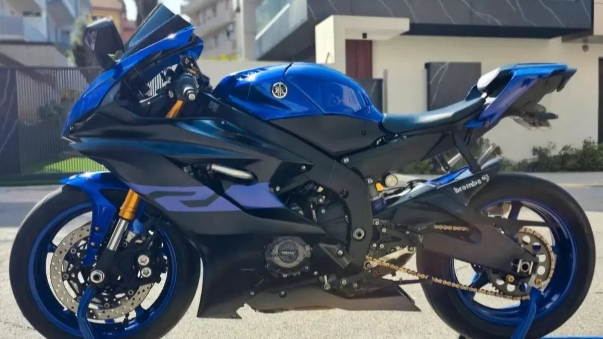 Yamaha YZF R6 (2017 - 20)  (4)