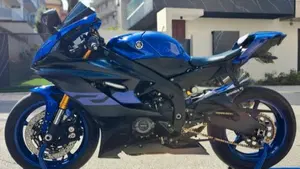 Yamaha YZF R6 (2017 - 20)  (4)