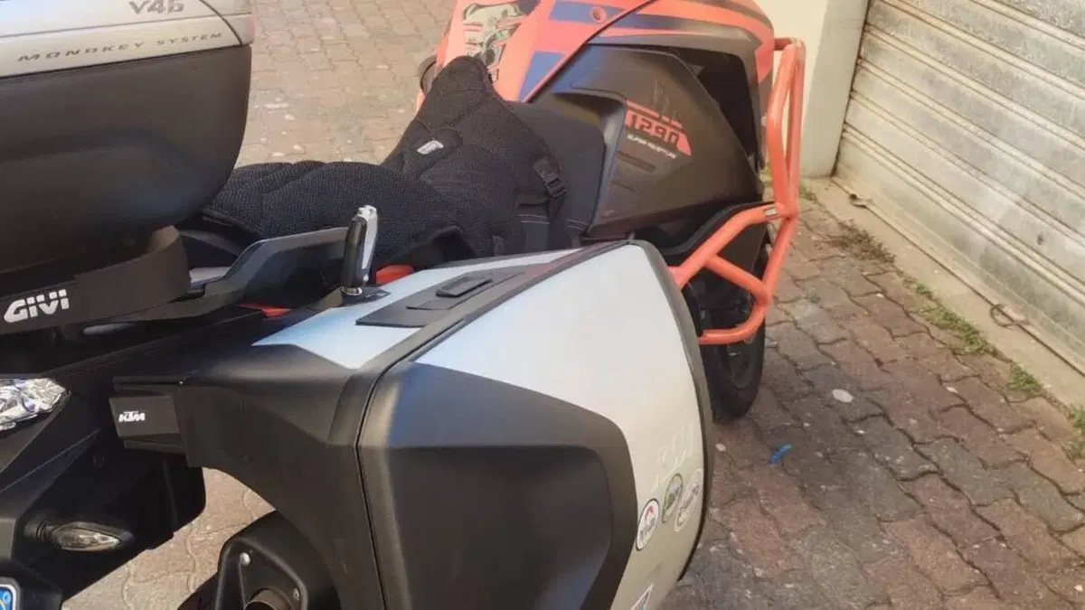 KTM 1290 Super Adventure S (2017 - 20)  (6)