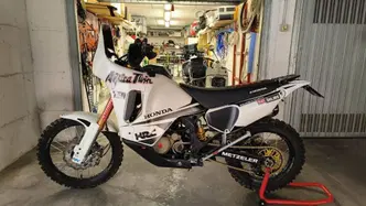 Honda Africa Twin XRV 750 (1993 - 95) usata