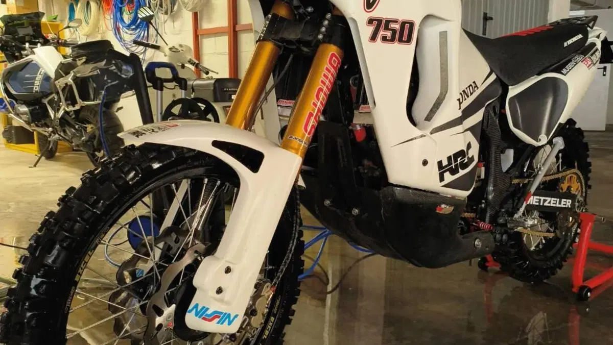 Honda Africa Twin XRV 750 (1993 - 95)  (4)
