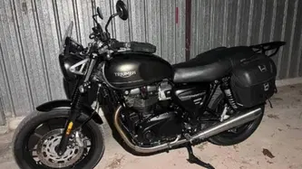 Triumph Street Twin 900 (2021 - 22) usata