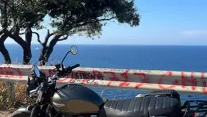 Triumph Street Twin 900 (2021 - 22)  (5)