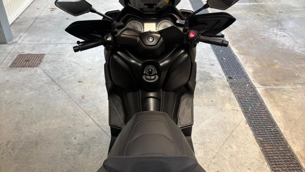 Yamaha X-Max 300 ABS (2017 - 20)  (5)