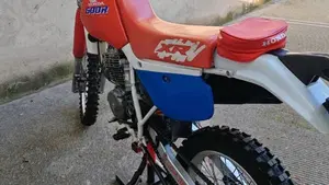 Honda   (2)
