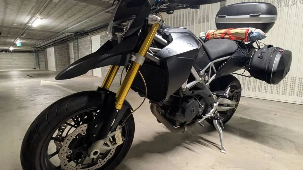 Aprilia Dorsoduro 750 (2009 - 14)  (14)
