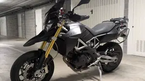 Aprilia Dorsoduro 750 (2009 - 14)  (16)