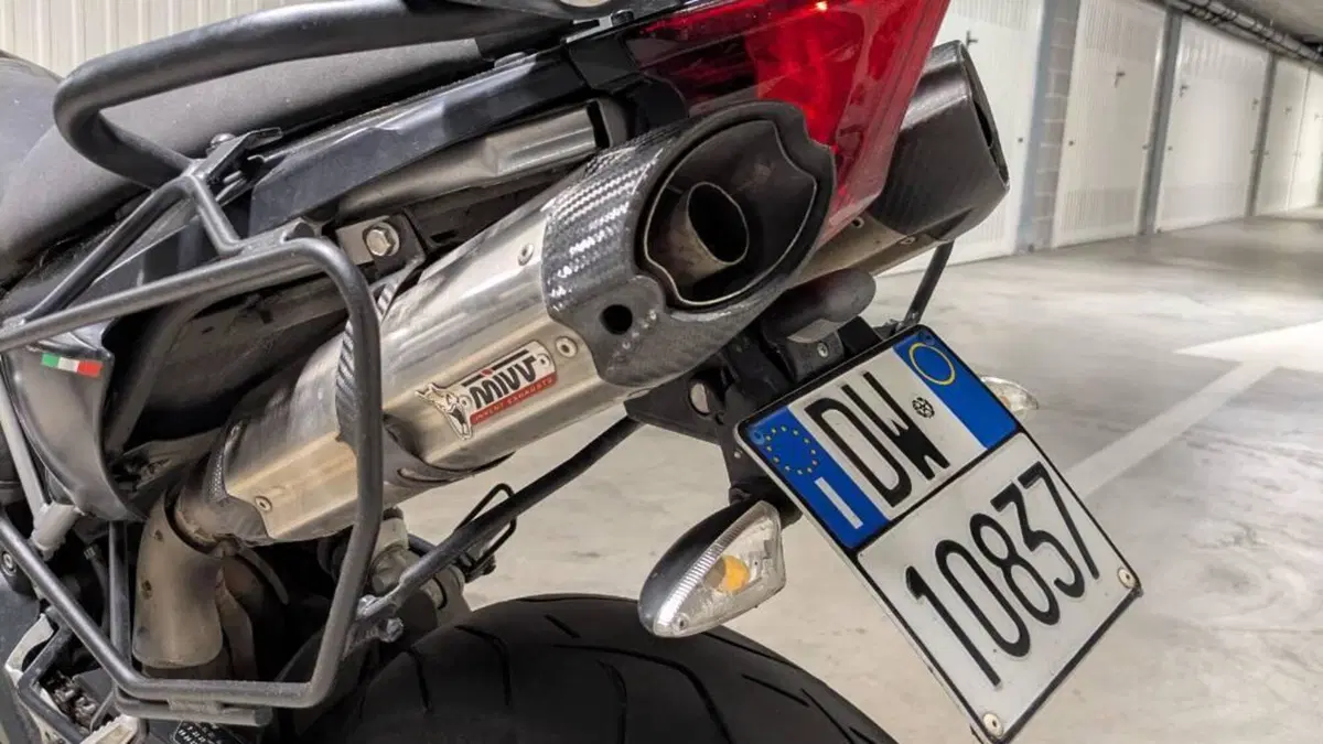 Aprilia Dorsoduro 750 (2009 - 14)  (6)