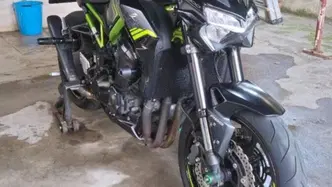 Kawasaki Z 900 (2021 - 24)