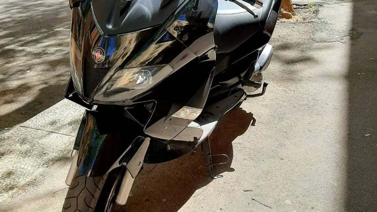 Gilera Nexus 300 (2007 - 13)  (3)