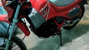 Aprilia   (2)
