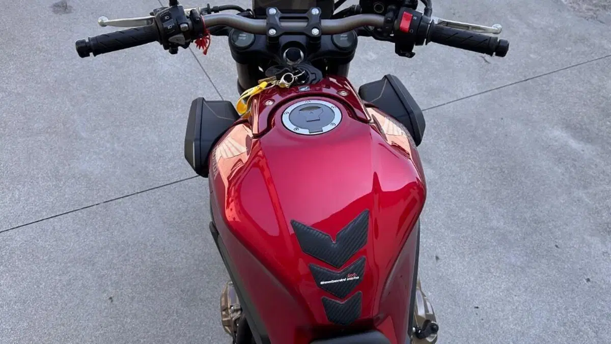 Honda CB 650 R (2021 - 23)  (5)