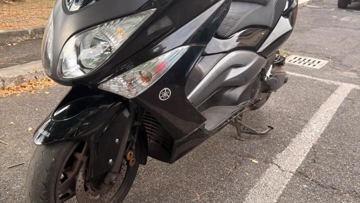 Yamaha T-Max 500 (2008 - 12)  (5)