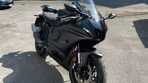 Yamaha YZF R7 (2021 - 25)  (4)