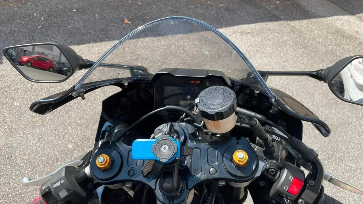 Yamaha YZF R7 (2021 - 25)  (5)