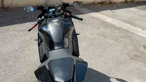 Yamaha YZF R7 (2021 - 25)  (6)