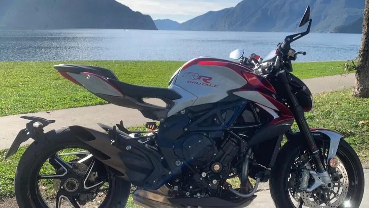 MV Agusta Brutale 800 RR (2021 - 25)  (3)