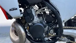 KTM 250 SX (2023)  (5)